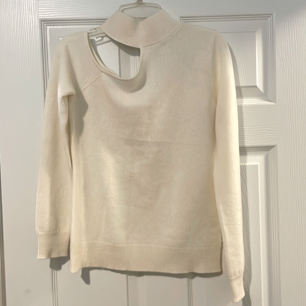 Antonio Melani Cashmere Sweater with Brooke Cutout in Ivory. Size small.